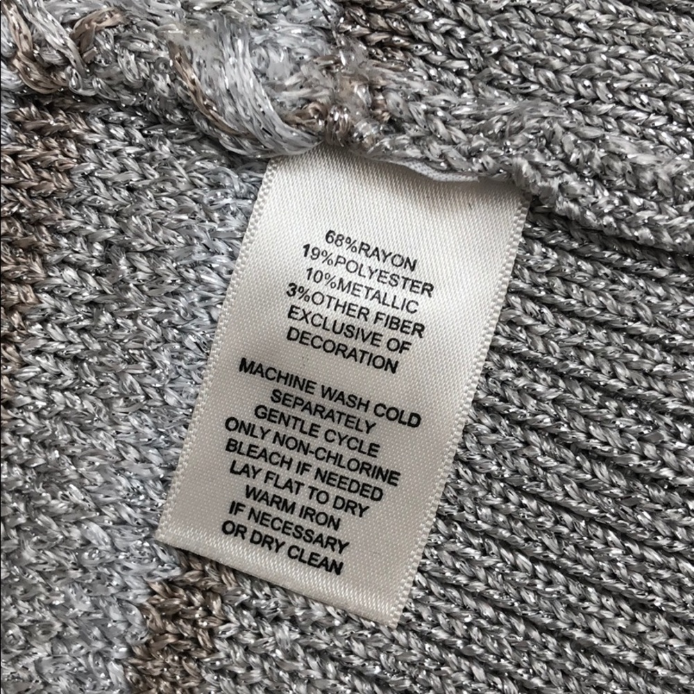 WHBM Sweater Cardigan - Picture 7 of 8